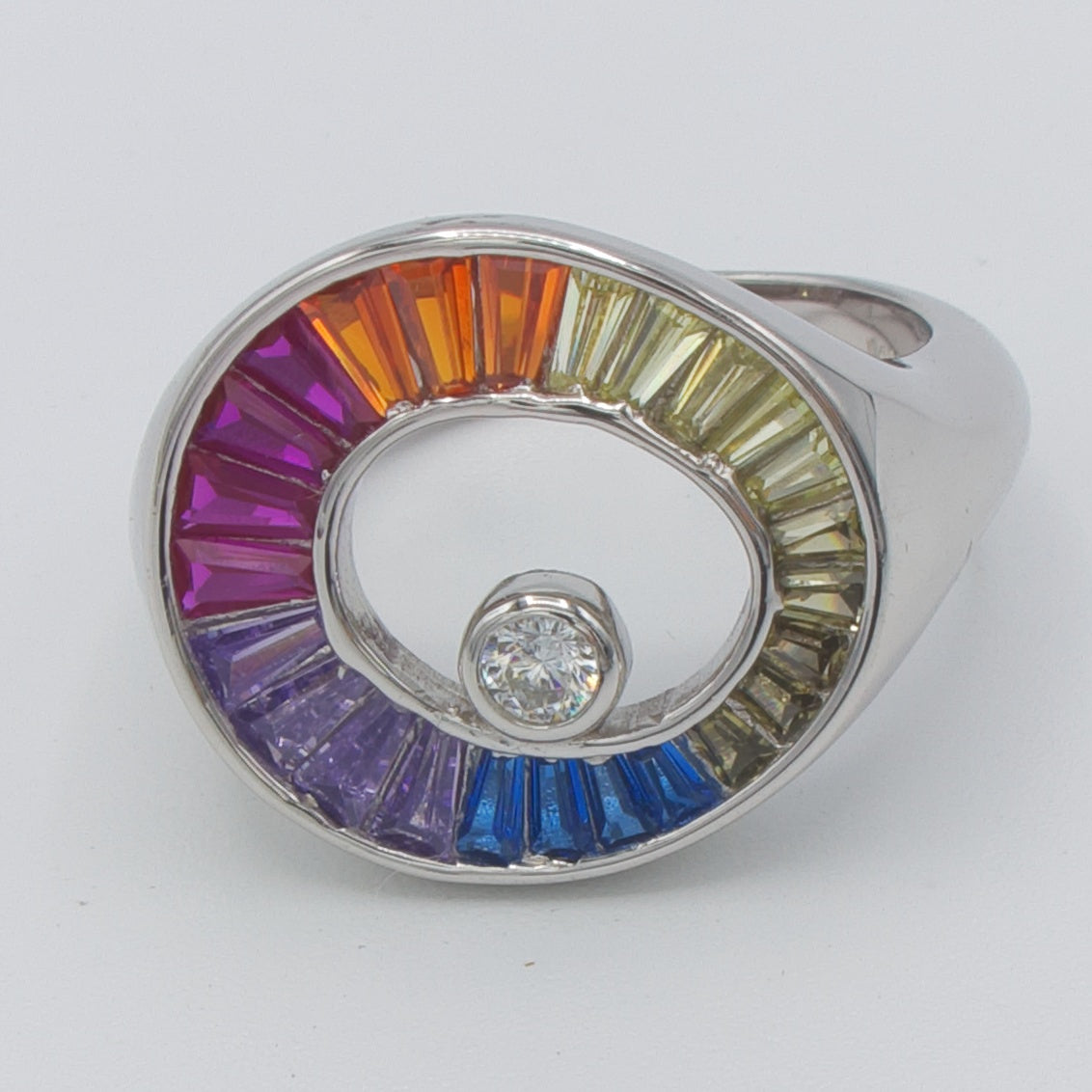 Sølv ring med multifarvede baquette zirkonia