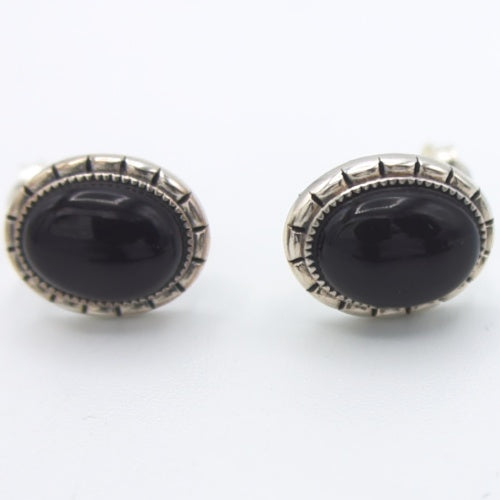 Sølv ørestik m. oval onyx