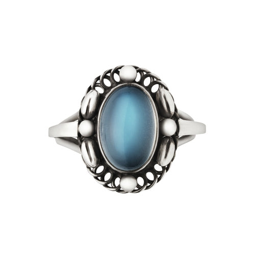 MOONLIGHT BLOSSOM  ring m/ oval månesten