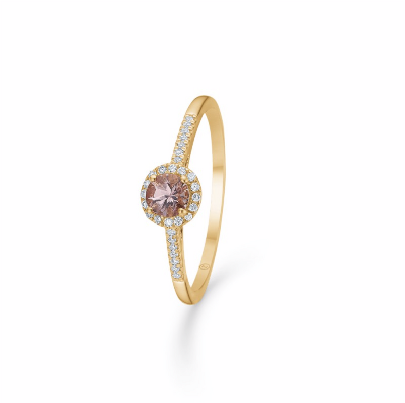 MADELEINE ring m/granat og 0,08 ct brillant