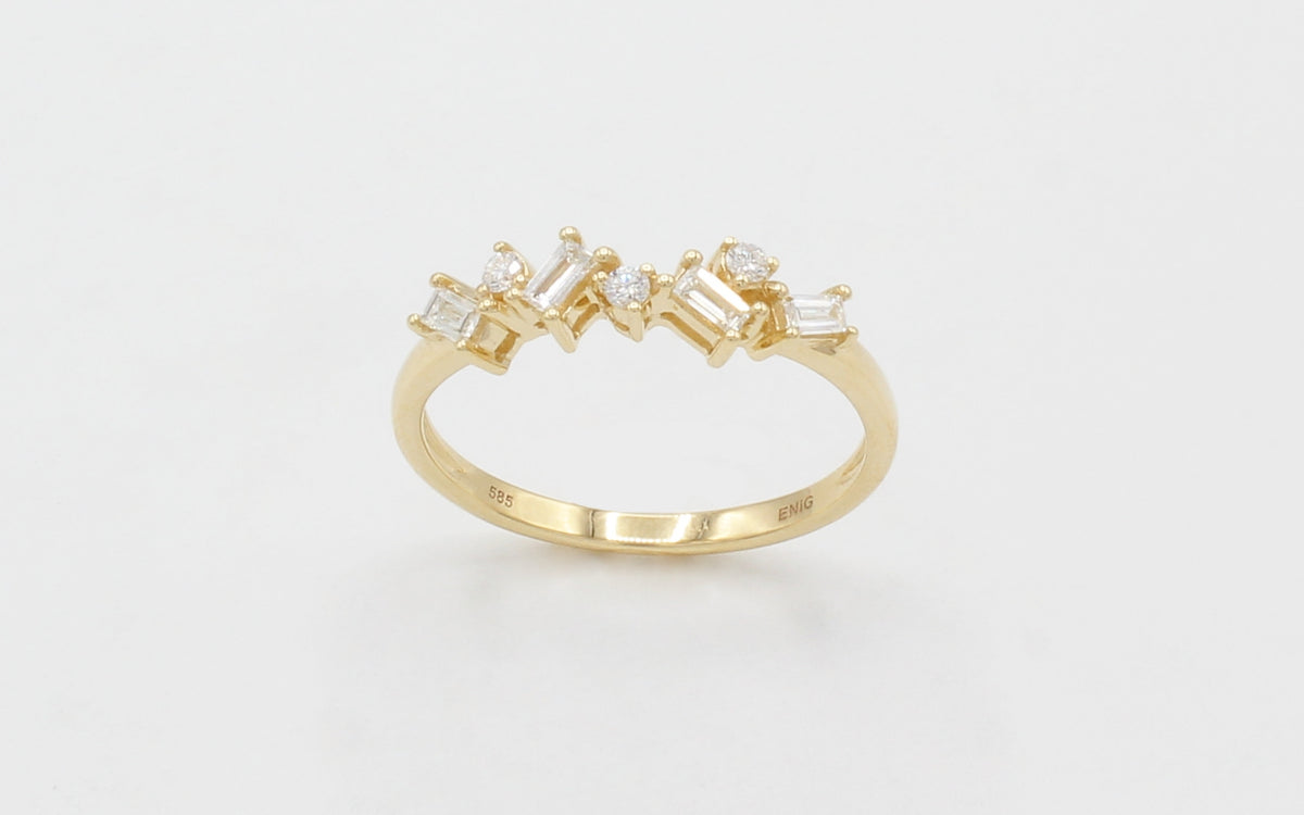Dream 14 kt. rødguldsring med diamanter