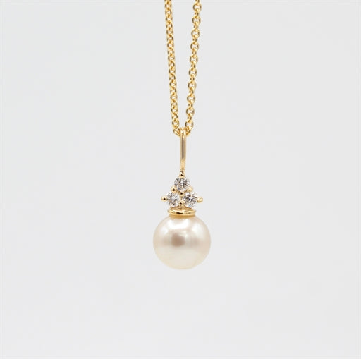 Pearl 14 kt halskæde, trekant